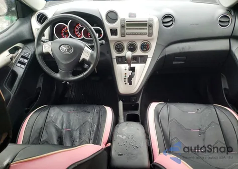 2009 Toyota Corolla Matrix S z USA, uszkodzony, nr VIN 2T1LE40E69C010133